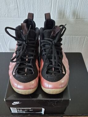 Nike Foamposite One Rose/Black Athletic Sneakers